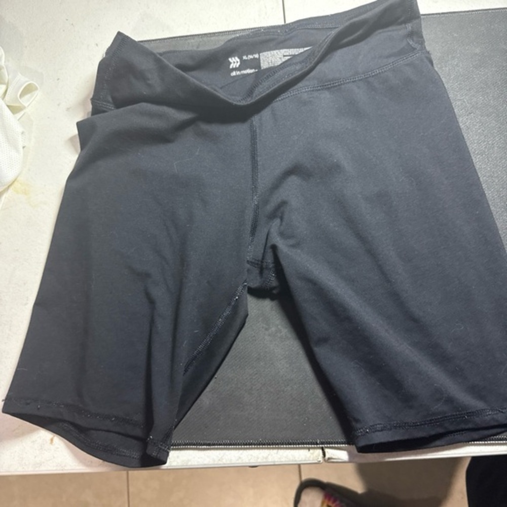 ALL IN MOTION Black Leggings Shorts Size Extra Large